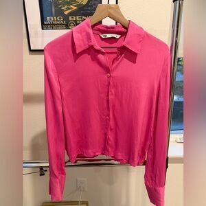 Zara Women's Fuchsia Button-Down Shirt